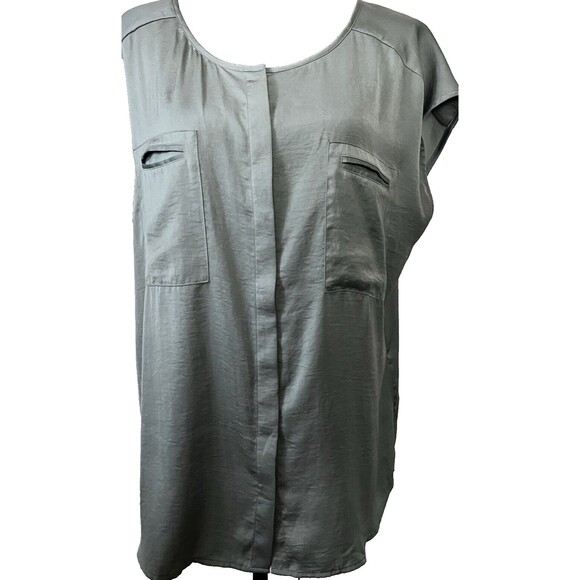 Chico’s Front Pocket Short Sleeve‎ Button Up Top Fatigue Green Size 2 (M) Casual - Picture 2 of 6